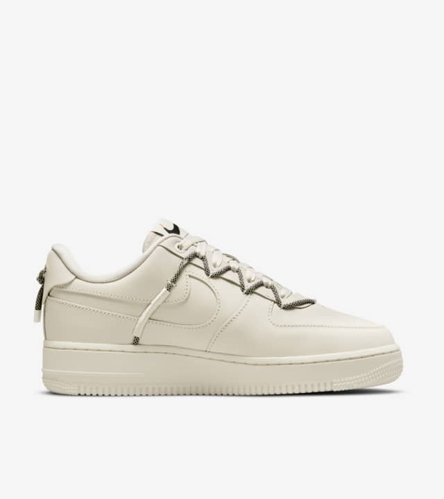 airforce 1 light orewood brown