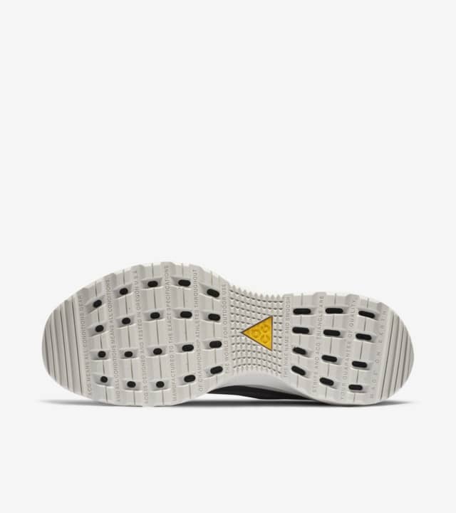 acg zoom air ao smoke grey