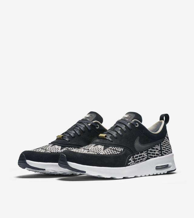 Women S Nike Air Max Thea Nyc Nike Snkrs Us