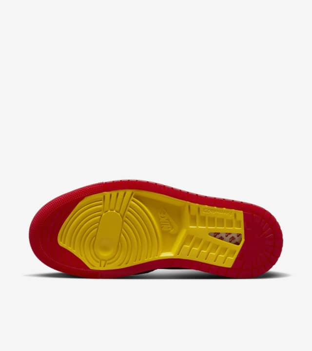 Air Jordan 1 Zoom CMFT 2 x Teyana Taylor 'Gym Red' (FJ0604-601). Nike ...