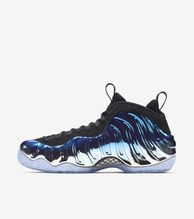 blue foams nike