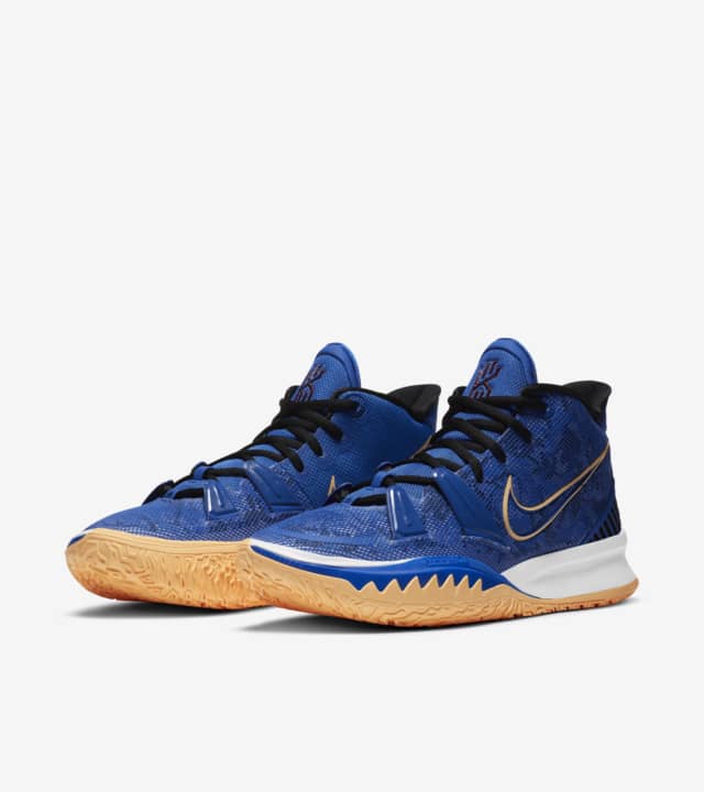 finishline kyrie 7