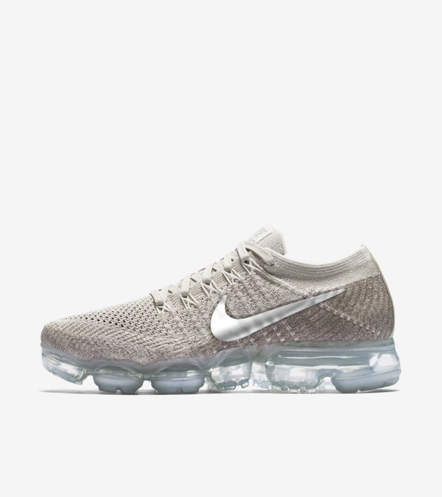 Women's Nike Air VaporMax 'String'. Nike SNKRS US