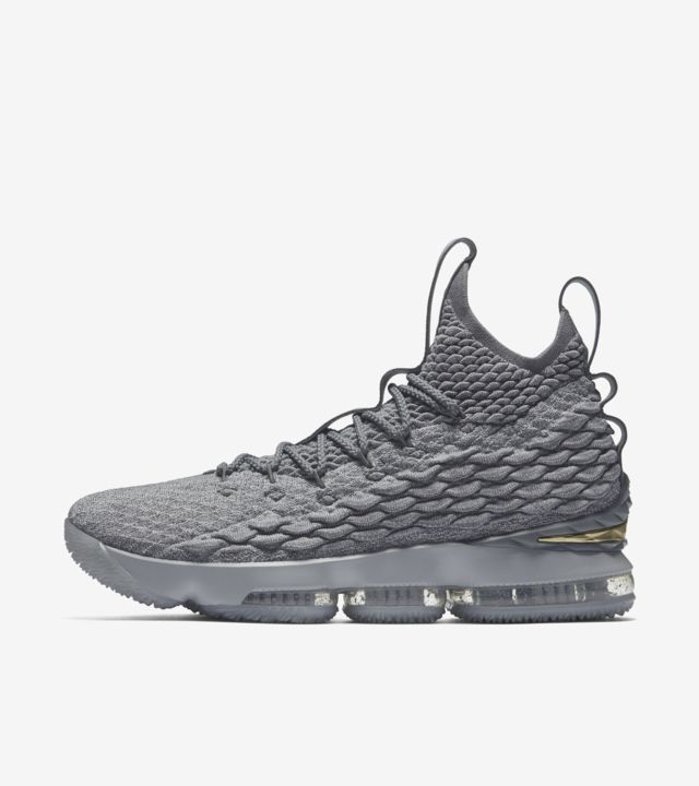 nike lebron 15 grey