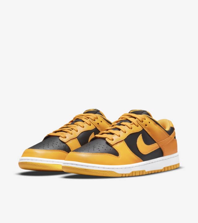 dunk low goldenrod release date