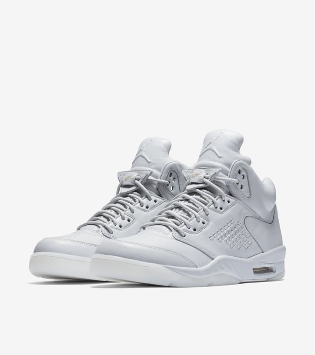 jordans that look like a basketball
