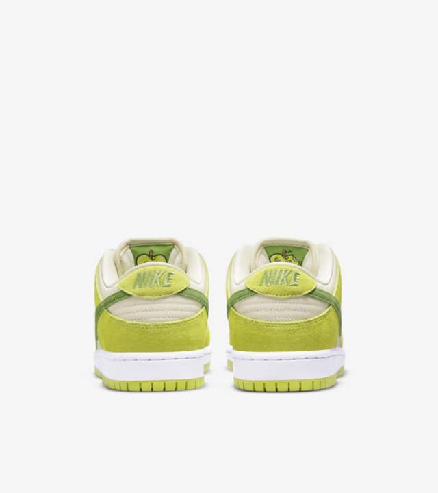 SB Dunk Low 'Sour Apple' (DM0807-300) Release Date. Nike SNKRS AU