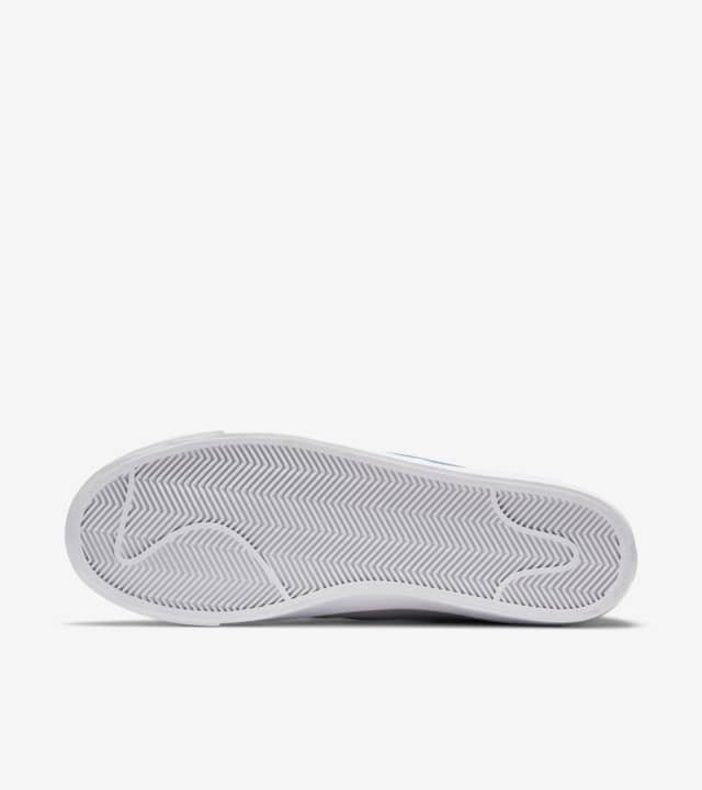 Blazer Mid '77 'Grey Fog' Release Date. Nike SNKRS ID