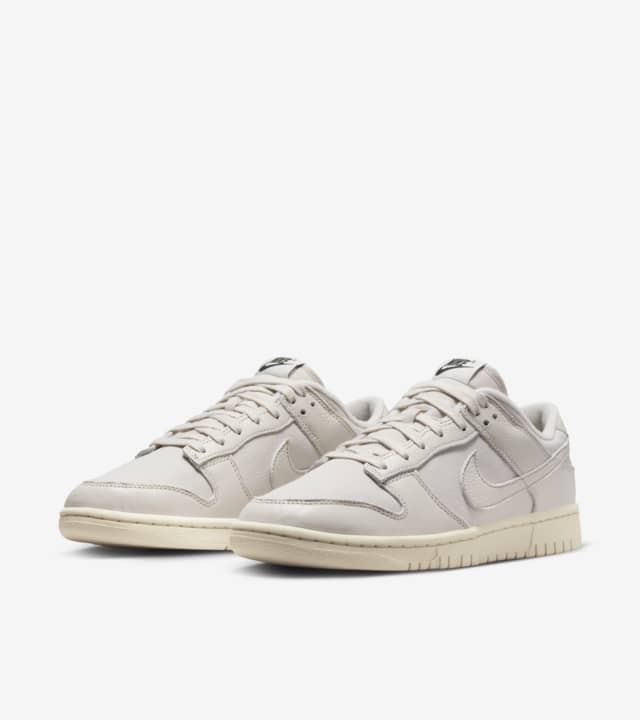 Dunk Low 'Light Orewood Brown' (DZ2538-100) Release Date . Nike SNKRS GB