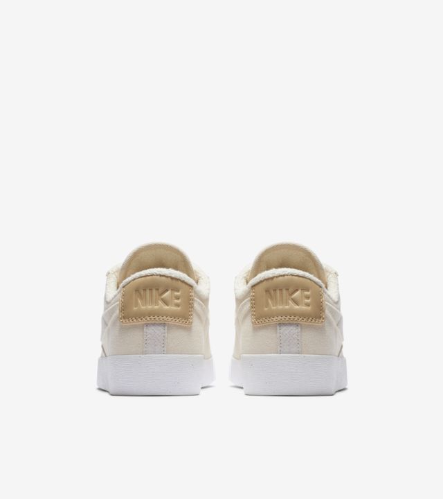 nike blazer low plant color