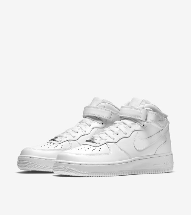 Women's Nike Air Force 1 Mid 07 Leather 'Triple White'. Nike SNKRS