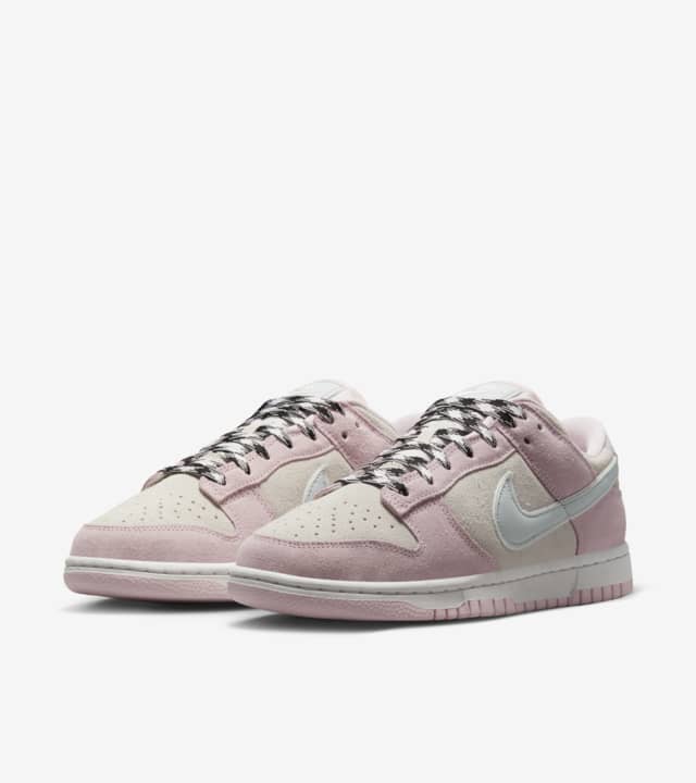 Women's Dunk Low 'LX Pink Foam' (DV3054-600) Release Date. Nike SNKRS ID