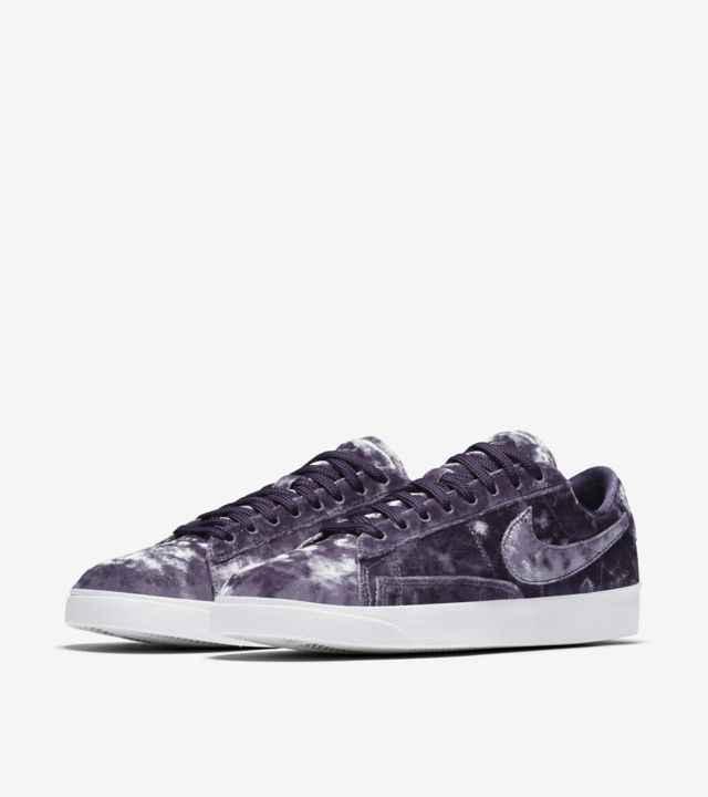 Women's Nike Blazer Low LX 'Dark Raisin' Release Date. Nike SNKRS US