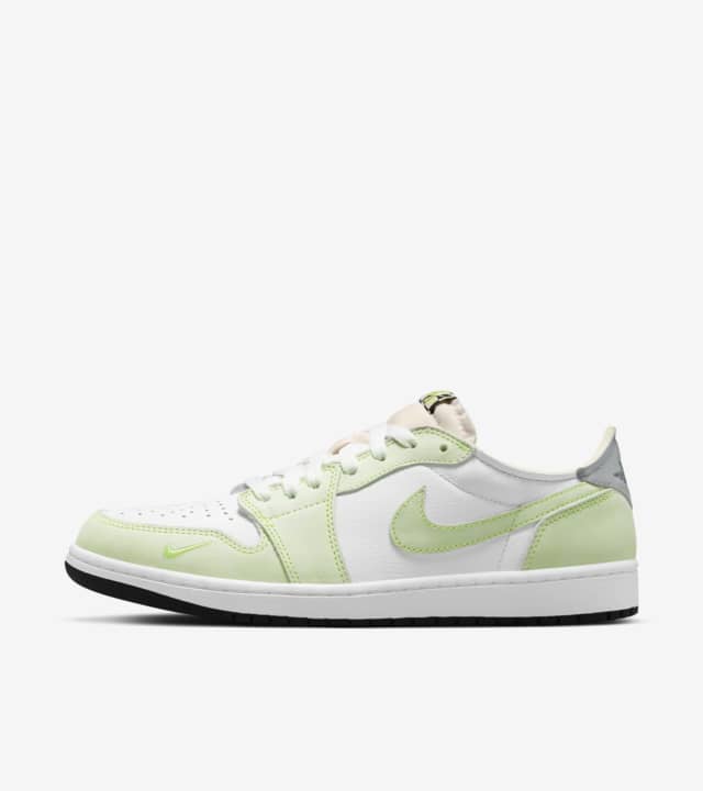 Air Jordan 1 Low OG ‘Ghost Green’