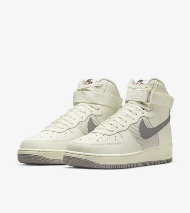 Air Force 1 High '07 LV8 'Sail and Medium Grey' (DM0209-100) Release ...