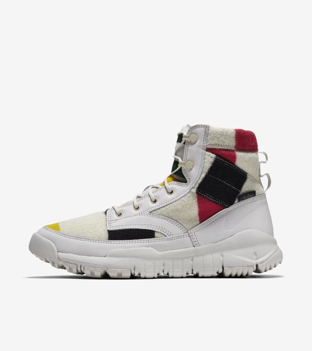 nike sfb pendleton