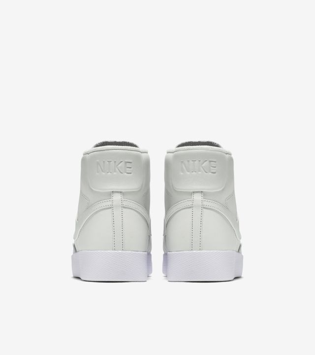 NikeLab Blazer Advanced 'Off White'. Nike SNKRS GB