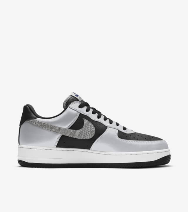 black and silver air force 1