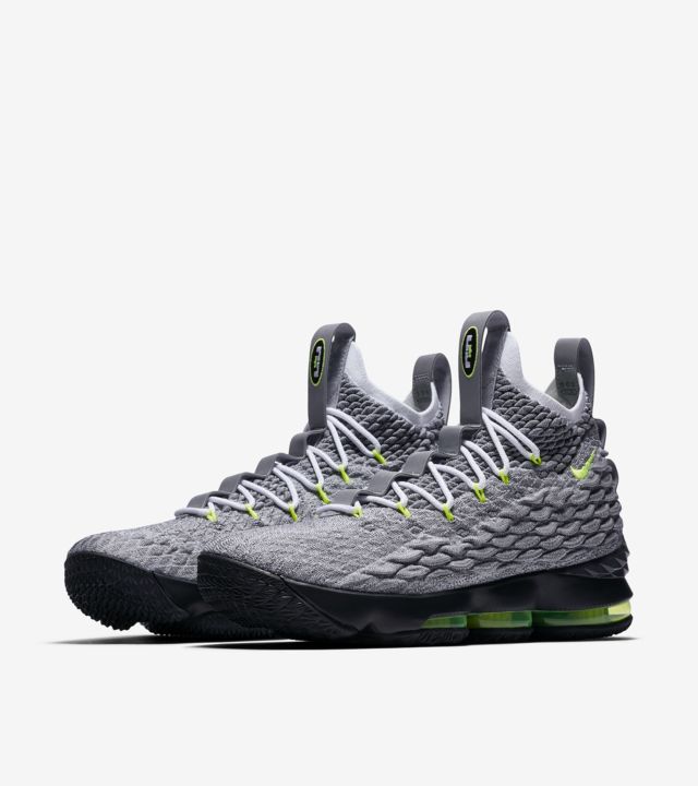 lebron air max 95 resale value