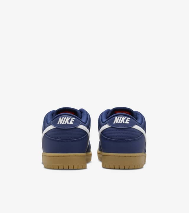 SB Dunk Low Pro 'Navy' Release Date. Nike SNKRS ID