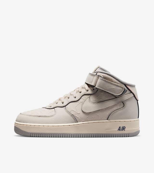 Air Force 1 '07 Mid 'Pearl White' (DZ5367-219) Release Date. Nike SNKRS ID