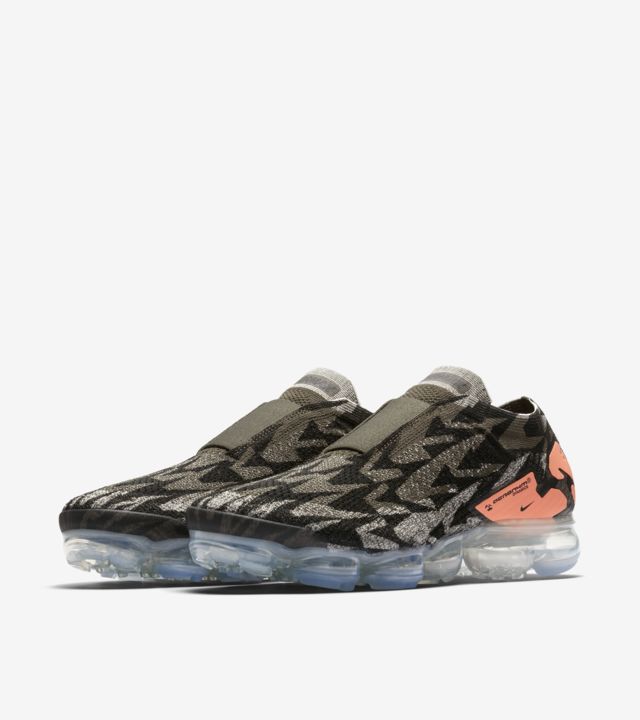 Nike Air Vapormax Moc 2 Acronym 'Sail & Dark Stucco' Release Date. Nike ...