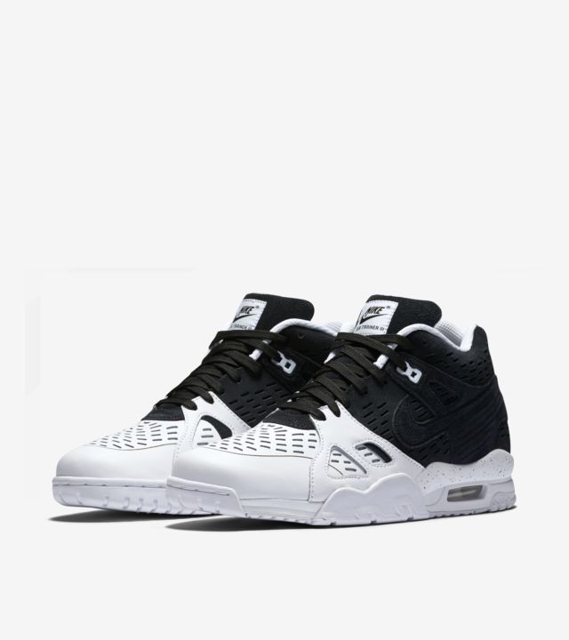 Nike Air Trainer 3 Premium - 705425-100 - SNS