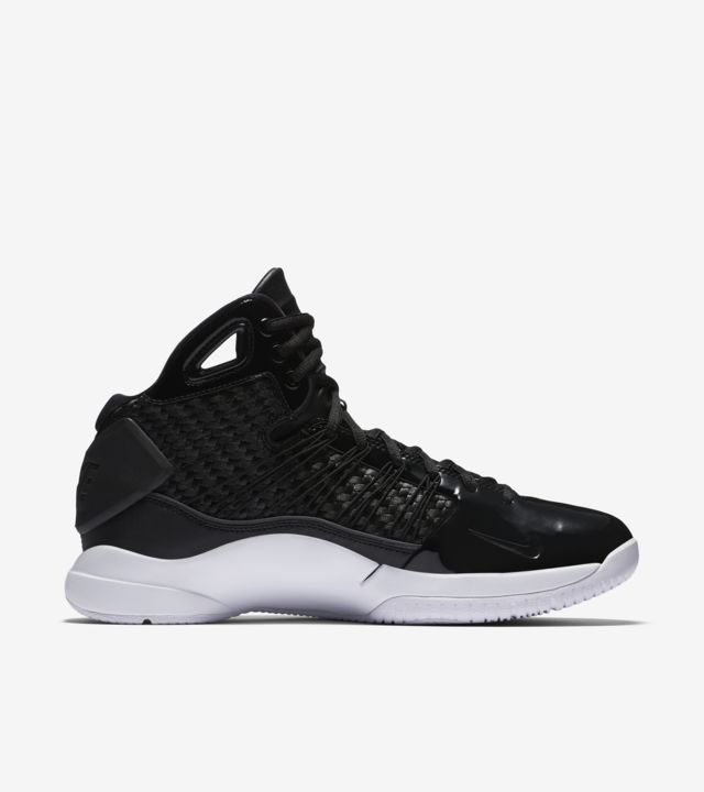 nike hyperdunk lux
