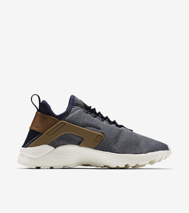 nike air huarache ultra se women's