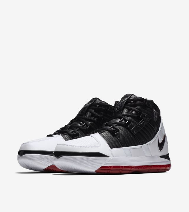 nike zoom lebron 3 home