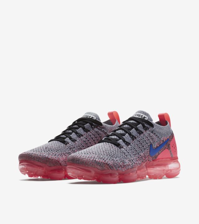 Nike Women's Air Vapormax Flyknit 2 'Ultramarine & Hot Punch' Release ...