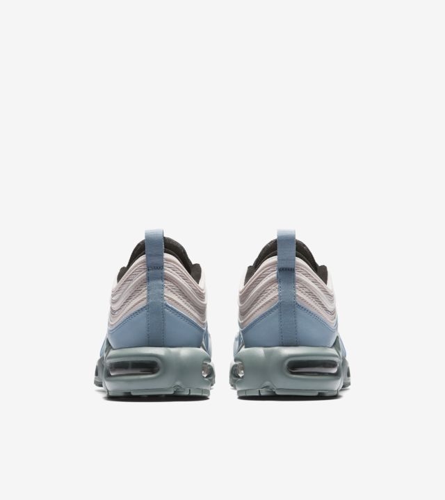 Air Max Plus / 97 'Mica Green & Barely Rose' Release Date. Nike SNKRS GB