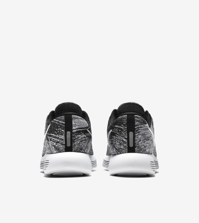 Nike Lunarepic Low Flyknit 'Black & White'. Nike SNKRS