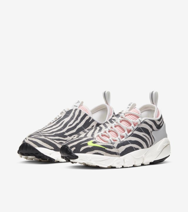 nike air footscape olivia kim