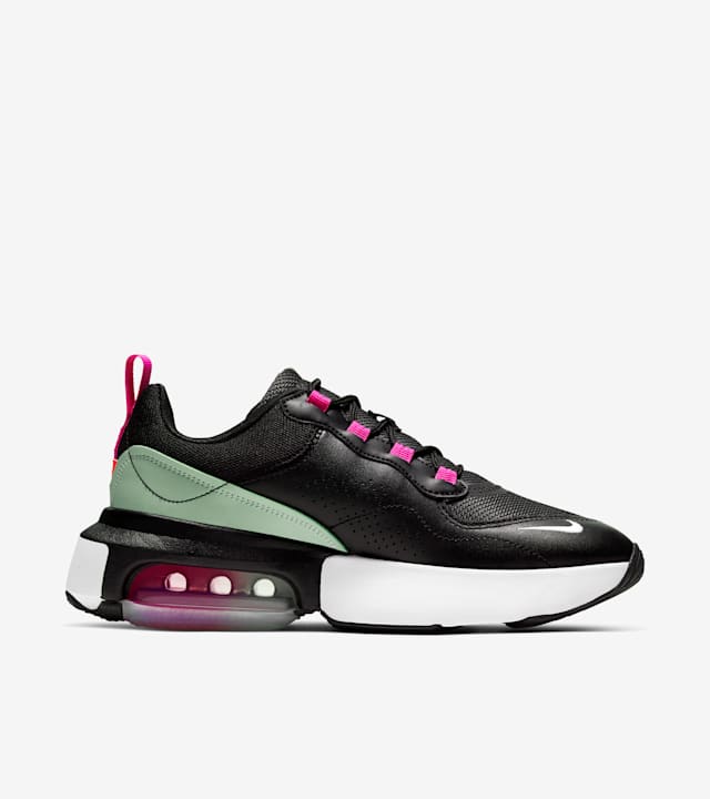 fire pink air max