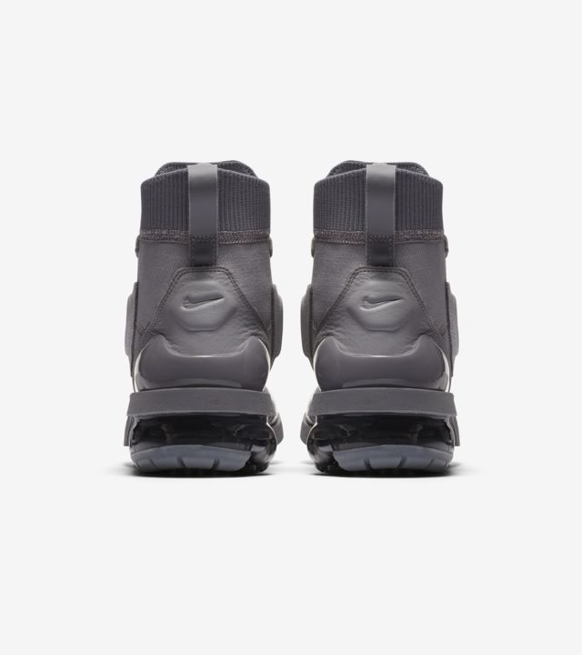 Women's Nike Vapormax Light II 'Atmosphere Grey & Gunsmoke' Release ...