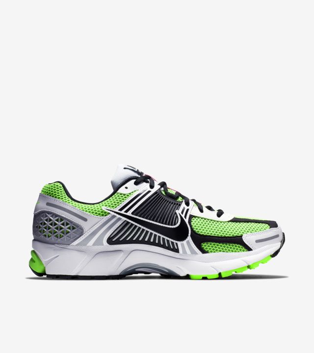 nike zoom vomero 5 lime green