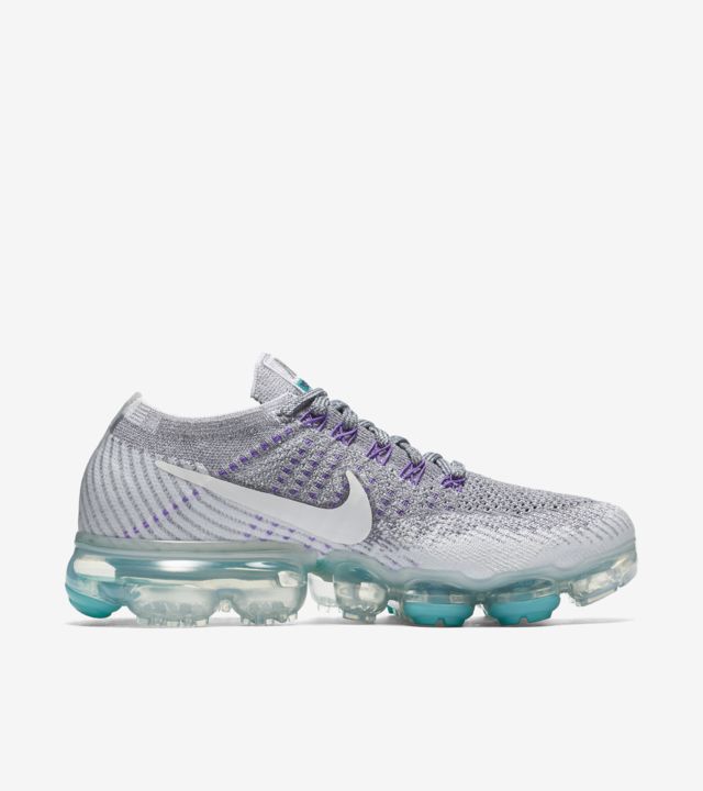 Nike Women's Air Vapormax 95 OG 'Pure Platinum & Wolf Grey' Release ...