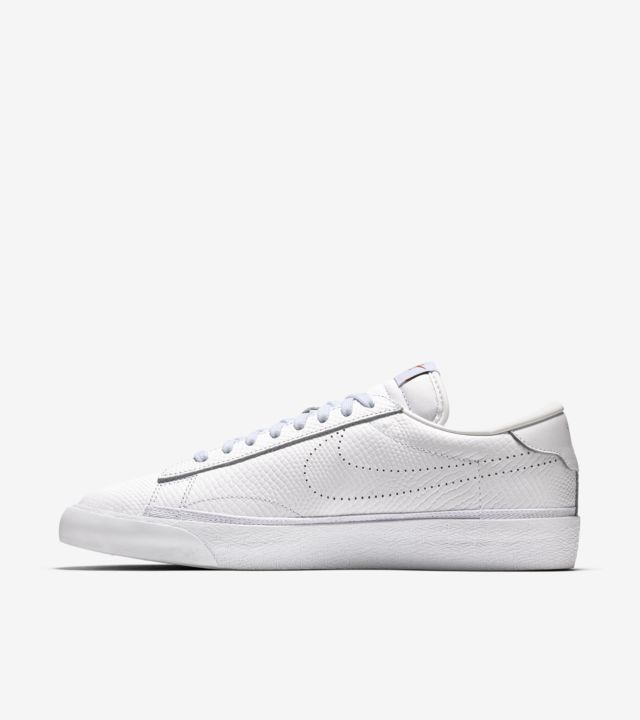 nike zoom tennis classic