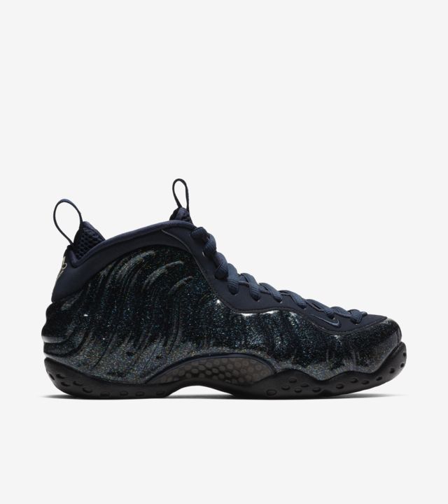 womens foamposite obsidian