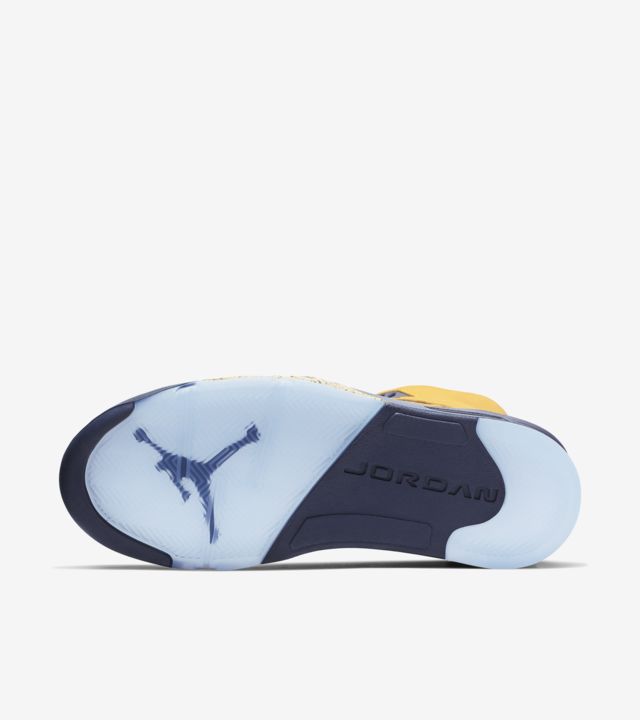 Air Jordan V 'Amarillo/College Navy' Release Date. Nike SNKRS FI