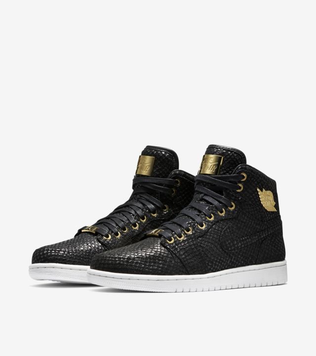 Air Jordan 1 Retro Pinnacle 'Black & Metallic Gold' Release Date. Nike ...