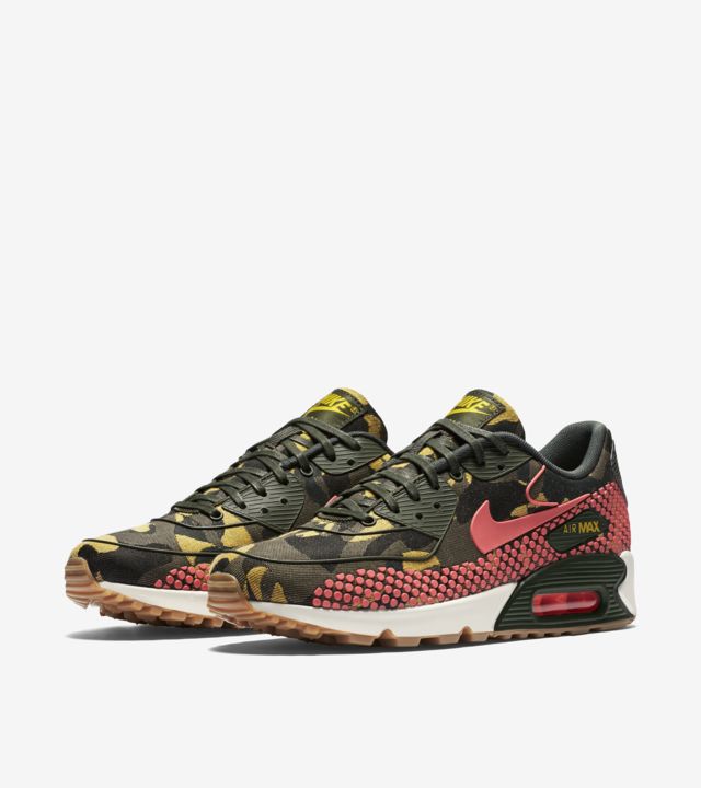 womens air max 90 camo