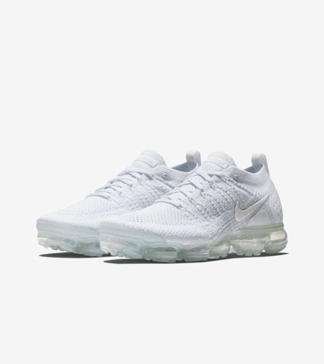 nike vapormax silver