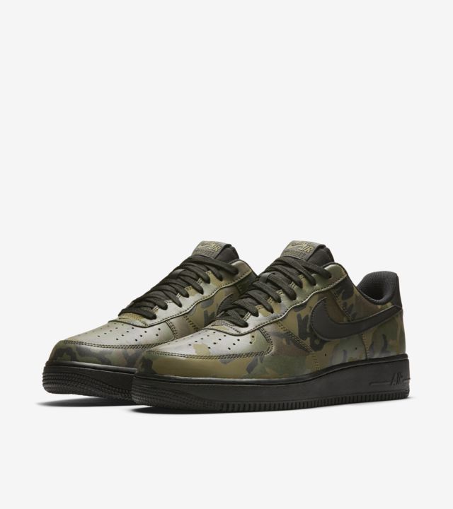 Nike Air Force 1 Low 07 'Medium Olive Camo Reflective' Release Date ...