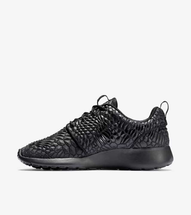 Women's Nike Roshe One Diamondback 'triple Black'. Nike Snkrs Us