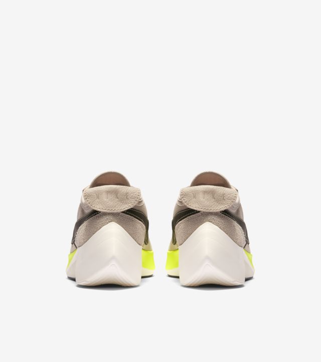 nike moon racer sail