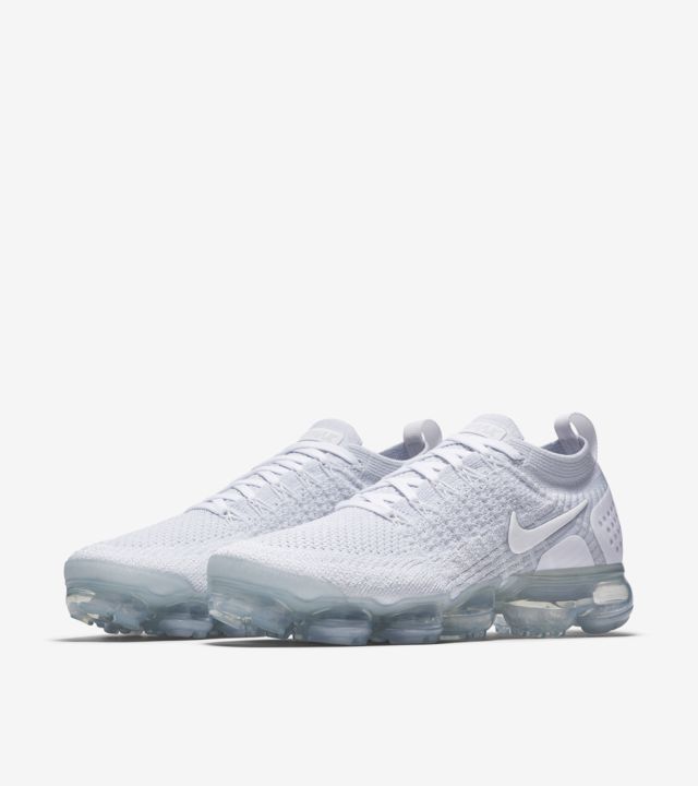 Nike Women's Air Vapormax 2 'Pure Platinum & Metallic Silver' Release ...