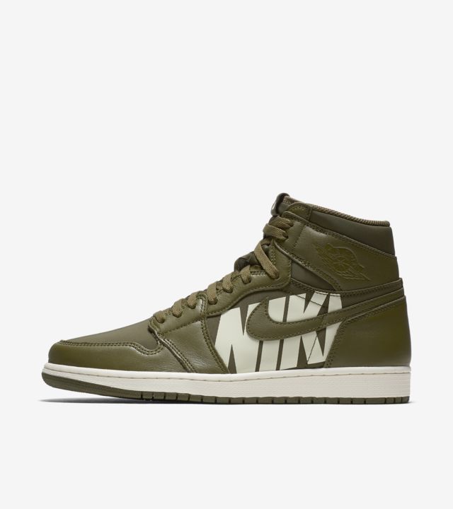ãNIKEå¬å¼ãã¨ã¢ ã¸ã§ã¼ãã³ 1 'Olive Canvas and Sail' (555088-300 / AJ1). Nike SNKRS JP