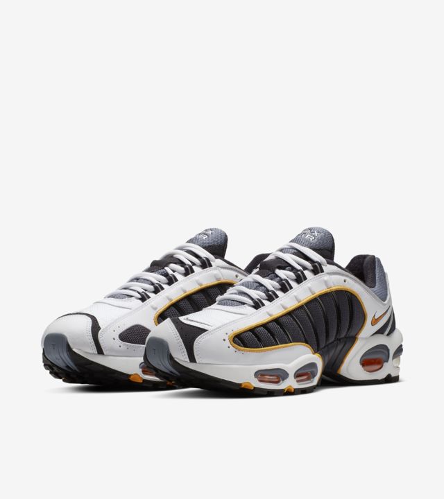 Air Max Tailwind 4 'Metro Grey' Release Date. Nike SNKRS US